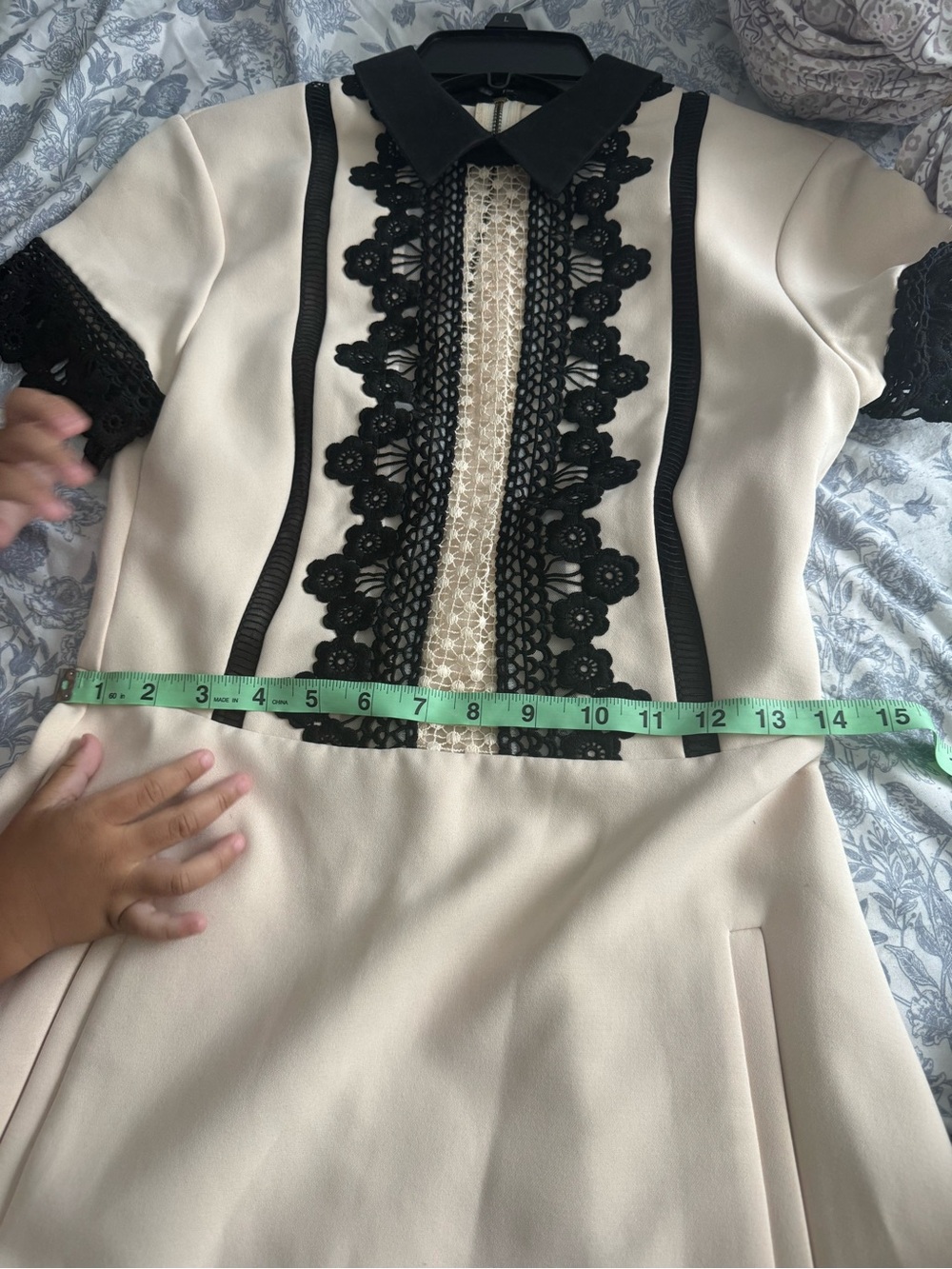 Self-Portrait Cream Dress with Black Lace Trim - Picture 3 of 4